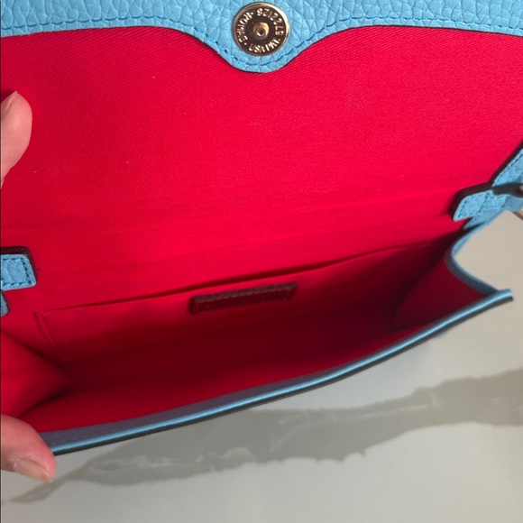 Dooney Bourke Clutch/Crossbody NWOT - Picture 2 of 8